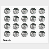 Te koud voor het strand ronde sticker (Vel)