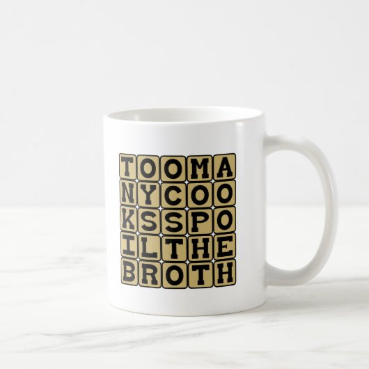 Te veel koks bepleiten de bouillon koffiemok (Rechts)