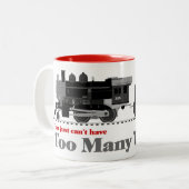 Te veel treinen met locomotief 2 tweekleurige koffiemok (Voorkant links)