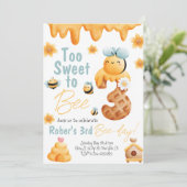 Te zoet om de drietyse uitnodiging te zijn (Staand voorkant)