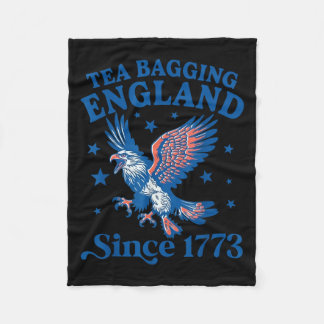Tea Bagging England Since 1773 Patriotic Eagle 4th Fleece Deken