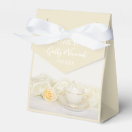 Tea Cup en White Rose Wedding Bedankdoosjes