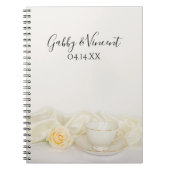 Tea Cup en White Rose Wedding Guest Book Notitieboek (Voorkant)