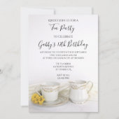 Tea Cup en Yellow Daisies Birthday Tea Party Kaart (Voorkant)