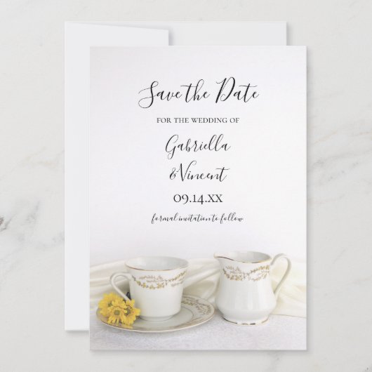Tea Cup met Gele Dagen Wedding Save the Date (Voorkant)