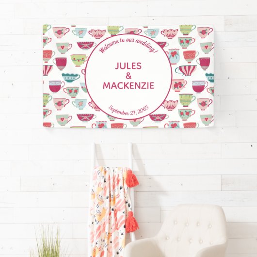 Tea Cups Modern Vintage Wedding Spandoek (Insitu)