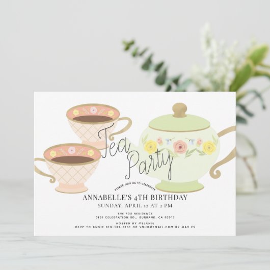 Tea Party Tea Pot & Cups Meisje Verjaardag Kaart (Staand voorkant)