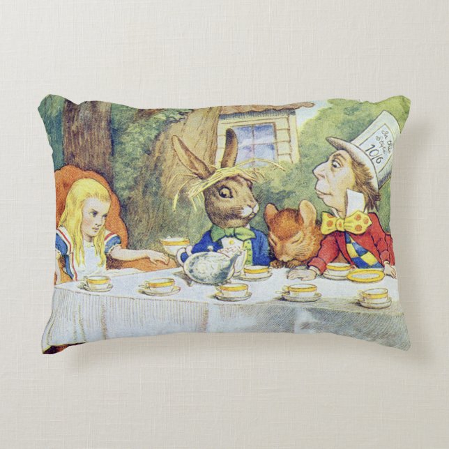 Tea Party van Mad Hatter Decoratief Kussen (Voorkant)