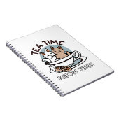 Tea Time Meow Time - Schattige kat en thee ontwerp Notitieboek (Rechterzijde)