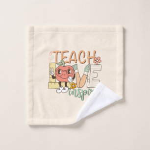 Teach Love Inspire – Schattigee schoolbenodigdhede Bad Handdoek