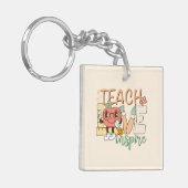 Teach Love Inspire – Schattigee schoolbenodigdhede Sleutelhanger (Voorkant Links)