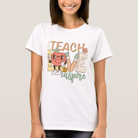 Teach Love Inspire – Schattigee schoolbenodigdhede T-shirt (Voorkant)