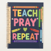 Teach Pray Repeat Planner (Voorkant)