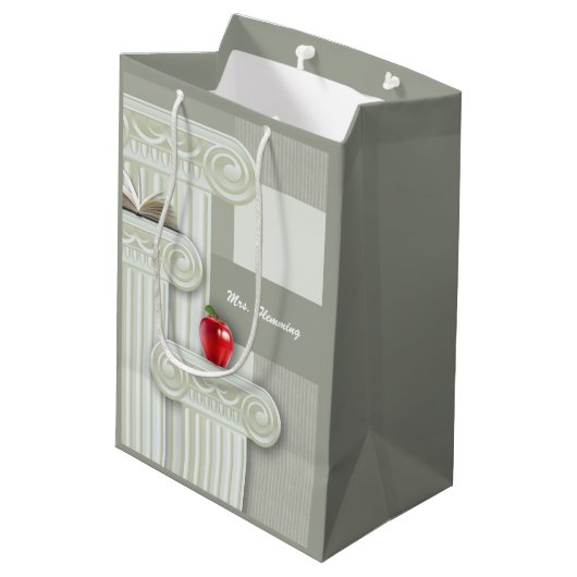 Teacher Appreciation Custom Name Medium Cadeauzakje (Achterkant Gekanteld)