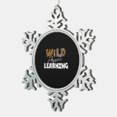 Teacher Gift Wild About Learning Tin Sneeuwvlok Ornament (Rechts)