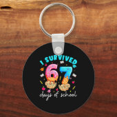 Teacher I Survived 67 Days Of School Funny Meme Ba Sleutelhanger (Voorkant)