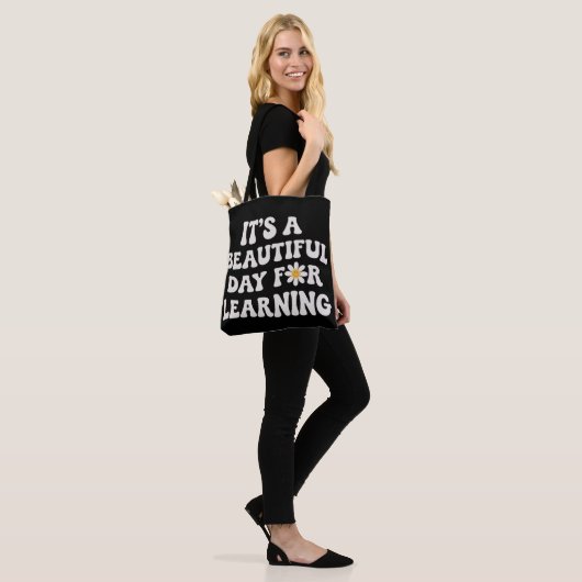 Teacher Life Gift Its a Beautiful Day for Learning Tote Bag (Op model)