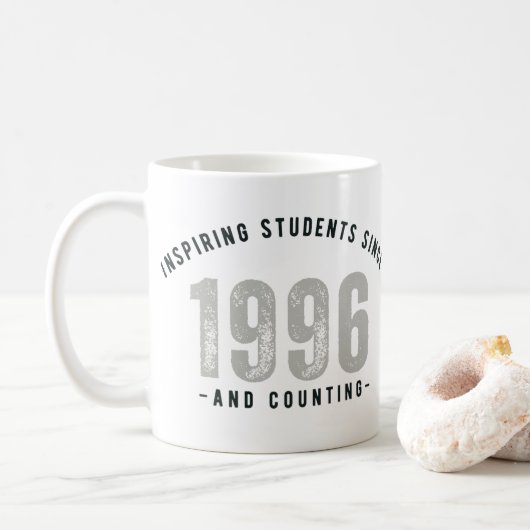Teacher Mug – Inspiring Students Since 1996 Koffiemok (Met donut)