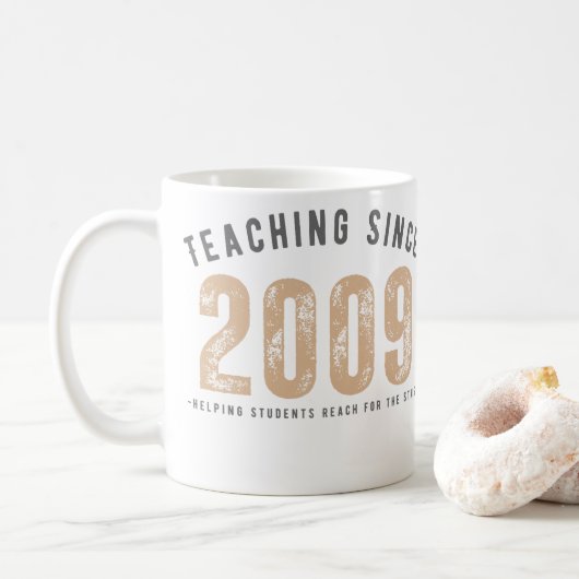 Teacher Mug | Teaching Since 2009 Koffiemok (Met donut)