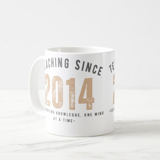 Teacher Mug | Teaching Since 2014 Koffiemok (Voorkant links)