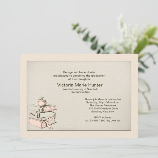 Teacher's Books Afstuderen Invitation Kaart (Staand voorkant)