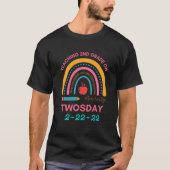 Teaching 2Nd Grade On Twosday 2-22-22 22Nd Februar T-shirt (Voorkant)