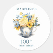 Teacup Geel Blauw Bloemen 100ste Verjaardag Ronde Sticker (Voorkant)