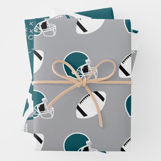 Teal and Gray Football Helmet and Ball Patterns Inpakpapier Vel (In situ)