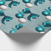 Teal and White Christmas Bauble Ornament  Cadeaupapier (Hoek)