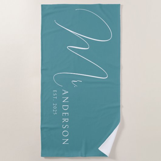 Teal Blue Newlyweds Mr Name Personalized Honeymoon Strandlaken (Voorkant)