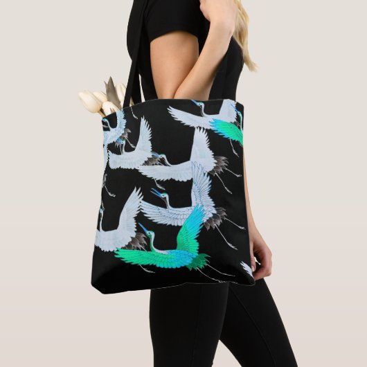 Teal Cranes in Flight  Tote Bag (Dichtbij)
