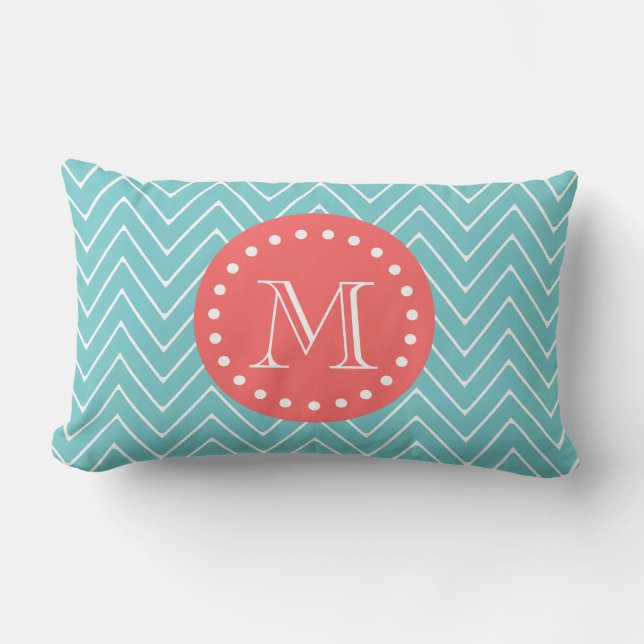 Teal en koraalrode chevron met aangepast monogram kussen (Voorkant)