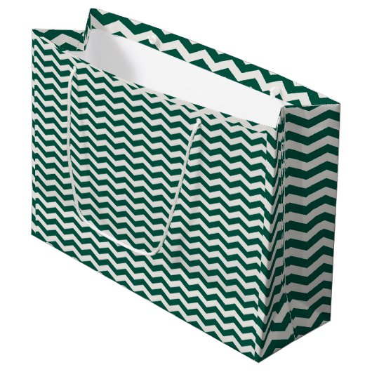 Teal groene Chevron zigzag streeppatroon Groot Cadeauzakje (Voorkant Gekanteld)