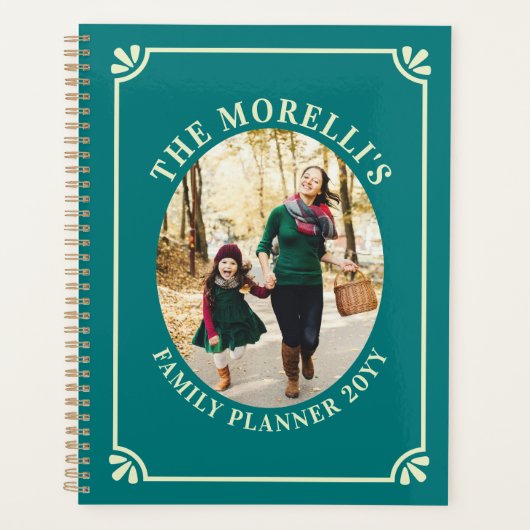 Teal & Pale Yellow Oval Photo Family Planner (Voorkant)