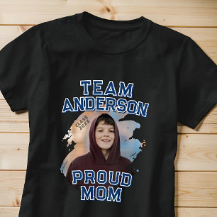 Team [Achternaam] Trots Moeder Afstudeerfoto T-shirt