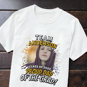 Team [Achternaam] Trots vader van de afgestudeerde T-shirt