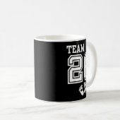 Team Boy 2026 Gender Reveal Baby Shower Matching F Koffiemok (Voorkant rechts)