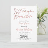 Team Bride Faux rosegold vrijgezellenfeest nodigt  Kaart (Staand voorkant)
