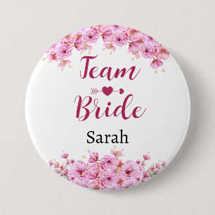 Team bruid met aangepaste naam roze bloem ronde button 7,6 cm