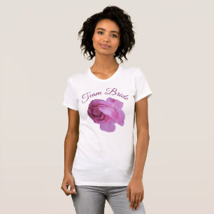 Team Bruid mooie roze roos bloemige vrijgezellenfe T-shirt