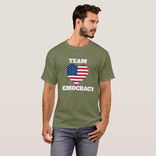 TEAM DEMOCRACY T-Shirt (Voorkant volledig)