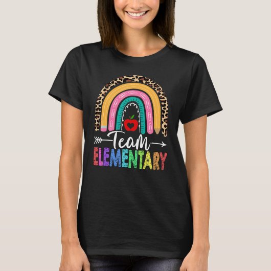 Team elementair leraar regenboogluipaard terug naa t-shirt (Voorkant)