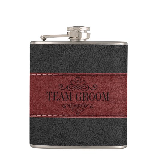 Team Groom Black & Red Leather Heupfles (Voorkant)
