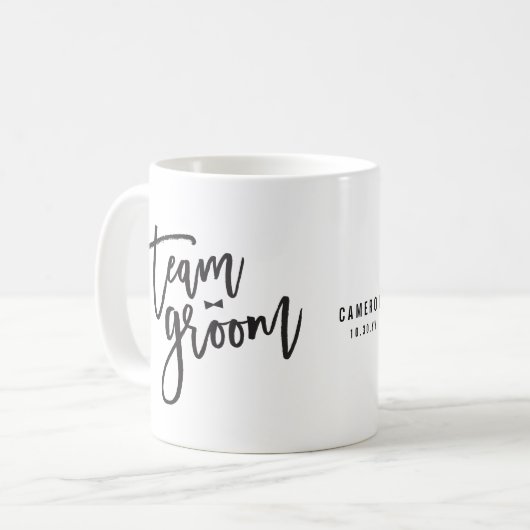 Team Groom Bow Stropdas Bachelor Party Weddenschap Koffiemok (Voorkant links)