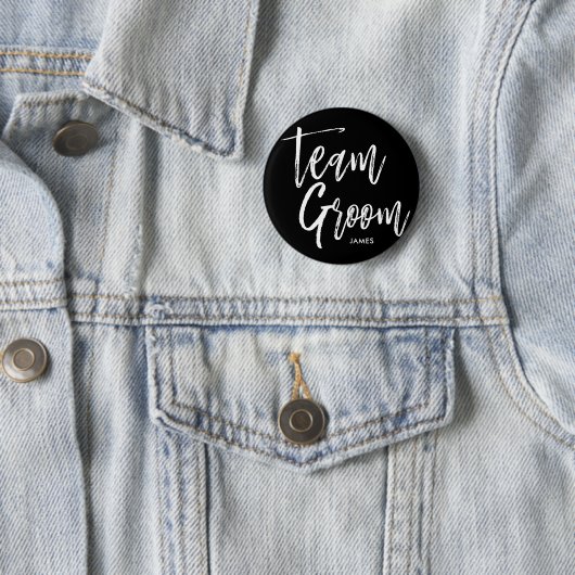 Team Groom | Manuscript Ronde Button 5,7 Cm (In situ)