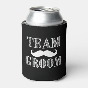 Team Groom Mustache vrijgezellenfeest groomsmen ku Blikjeskoeler