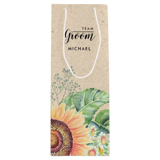 Team Groom. Zonnebloemkolven voor kraftpapier Wijn Cadeautas (Voorkant)
