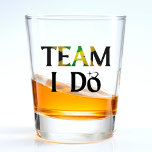 Team I Do Jamaican Flag Wedding Bachelorette Party Shot Glas<br><div class="desc">De Jamaicaanse vlag "Team I Do" schoot een bril op voor een Jamaicaanse bruiloft of een Jamaicaanse vrijgezellenfeest. Geweldig voor een bruiloftsfeest.</div>