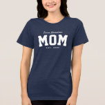 Team moeder schattige eenvoudige gepersonaliseerde Tri-Blend shirt<br><div class="desc">Ontworpen om te coördineren met de Lea Delaveris Design achterklep baby shower collectie, dit team moeder shirt is een ideaal cadeau voor een nieuwe moeder of moeder te zijn. Ook geweldig om naar het baby shower te worden draag, dit sportieve T-shirt ontwerp heeft een "teamnaam" in wit script, samen met...</div>