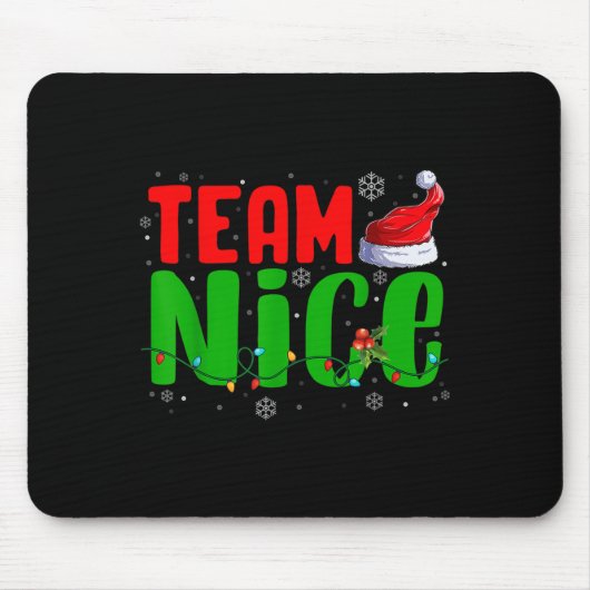 Team Naughty Nice Santa Hat Funny Christmas Matchi Muismat (Voorkant)